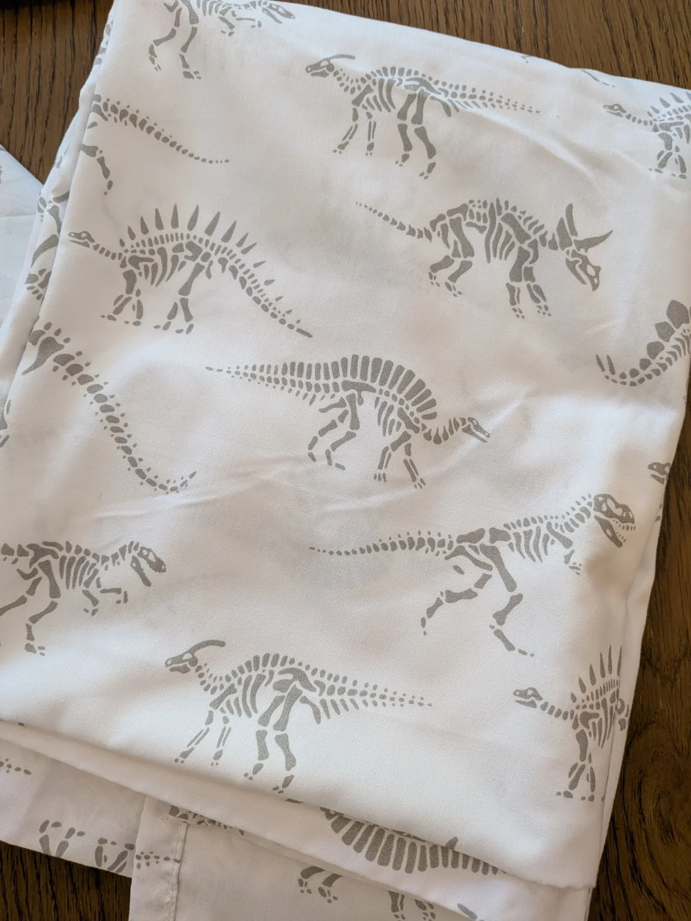 White Dinosaur Skeleton Print Bedding Sheet Set, Twin